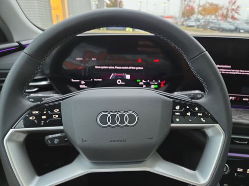 New 2025 Audi Q5 Premium Plus image 9