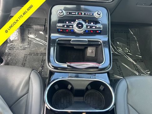 Certified 2022 Lincoln Nautilus Reserve FWD image 22