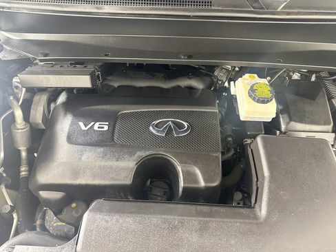 Used 2019 INFINITI QX60 Luxe w/ Essential Package FWD image 39