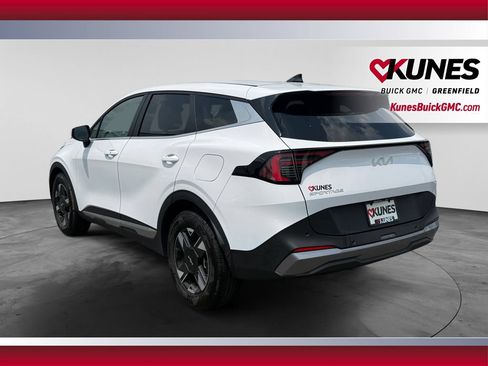Used 2026 Kia Sportage LX FWD image 8