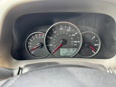 Used 2016 Toyota RAV4 LE FWD image 33