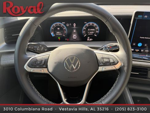 Certified 2025 Volkswagen Tiguan S image 15