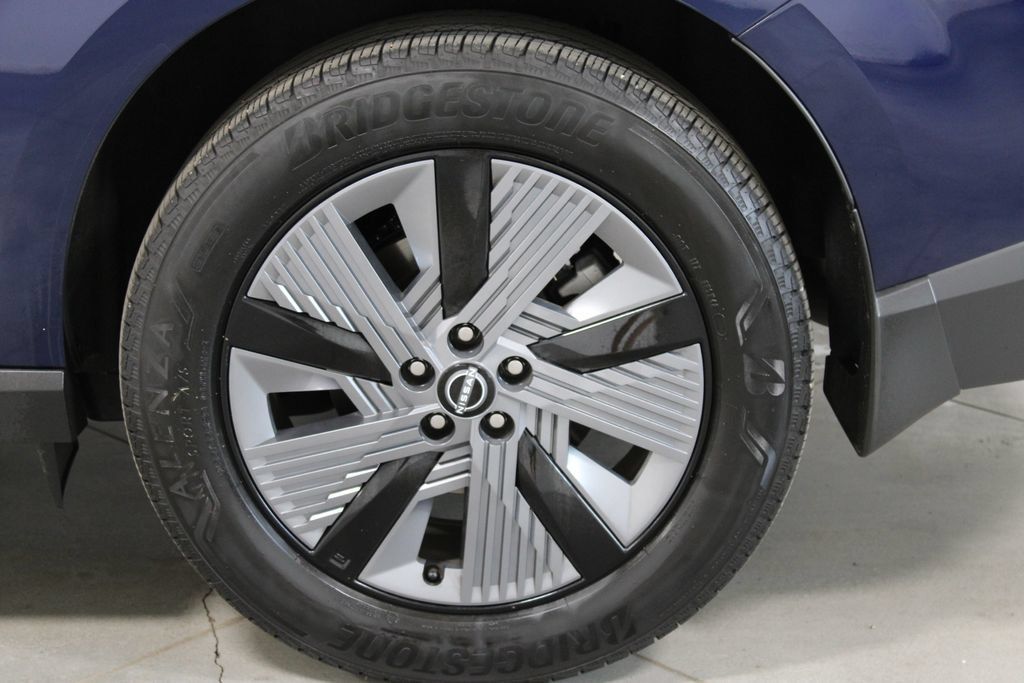 Used 2025 Nissan Murano SL w/ Cargo Package AWD/4WD image 17