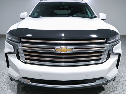 Used 2023 Chevrolet Tahoe High Country w/ Advanced Technology Package AWD/4WD image 4