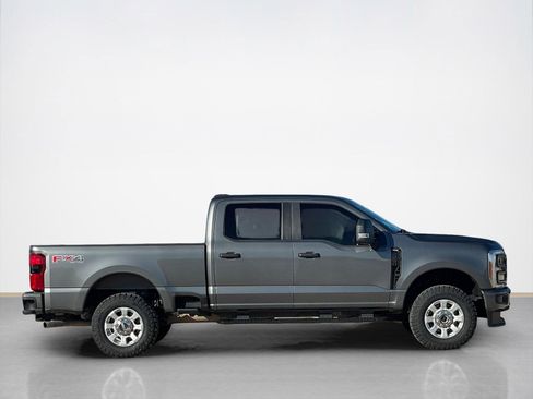 Used 2024 Ford F250 XL w/ STX Appearance Package image 8
