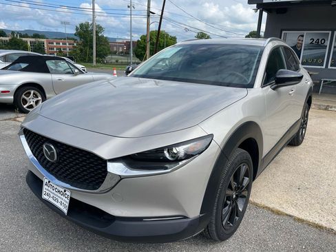 Used 2024 MAZDA CX-30 AWD 2.5 S w/ Select Sport Pkg image 2