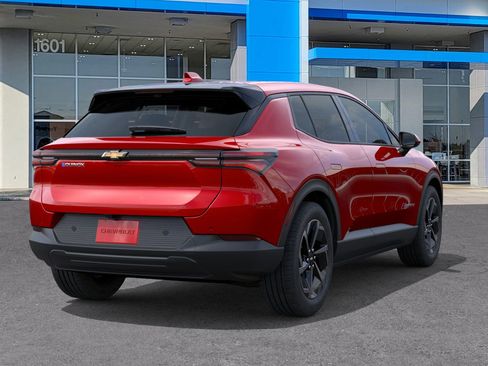 New 2026 Chevrolet Equinox EV LT image 28