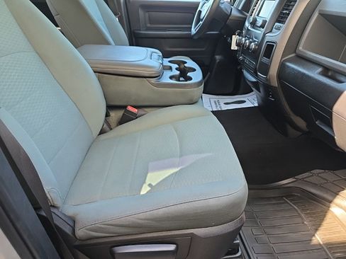 Used 2016 RAM 1500 Express AWD/4WD image 22