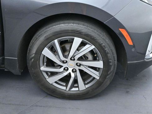 Used 2022 Chevrolet Equinox Premier FWD image 37