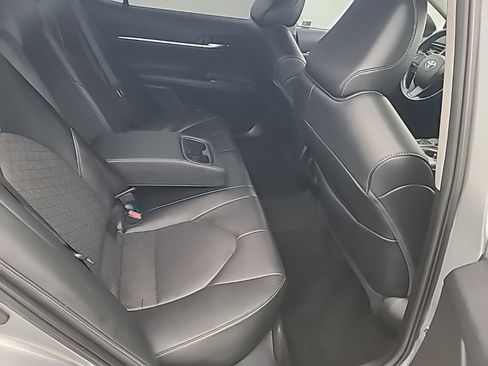 Used 2022 Toyota Camry XSE FWD image 17