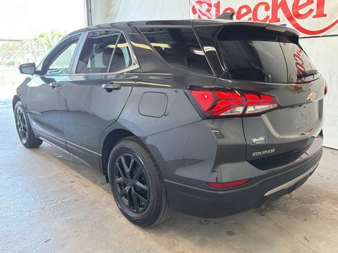 Used 2022 Chevrolet Equinox LT FWD image 9