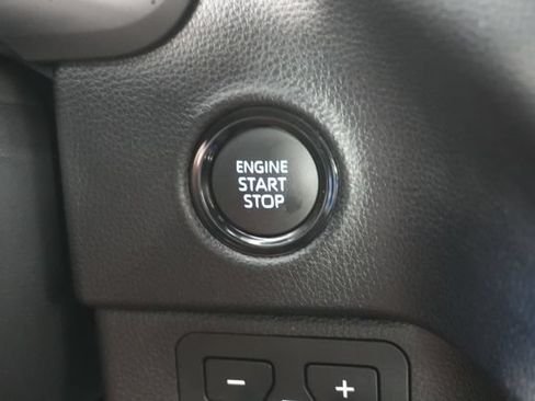 Used 2026 Toyota Tundra SR5 w/ SR5 Premium Package AWD/4WD image 17