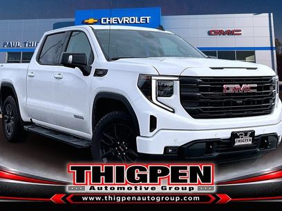 Used 2026 GMC Sierra 1500 Elevation w/ Elevation Premium Package