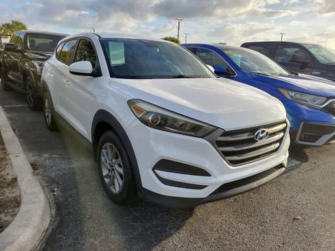 Used 2016 Hyundai Tucson SE image 3