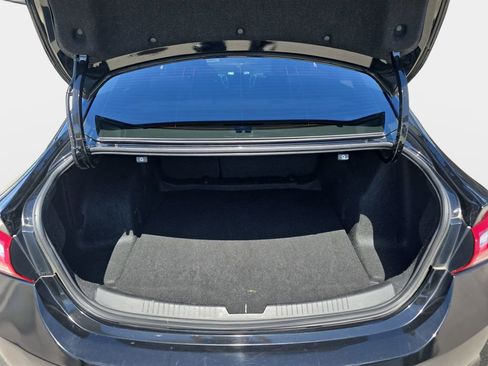 Used 2020 Chevrolet Malibu LT FWD image 14