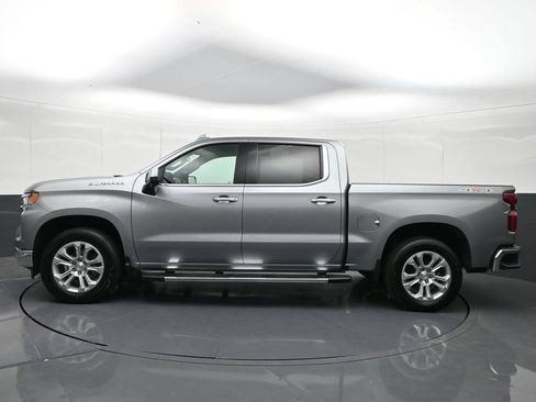 Certified 2025 Chevrolet Silverado 1500 LTZ AWD/4WD image 2