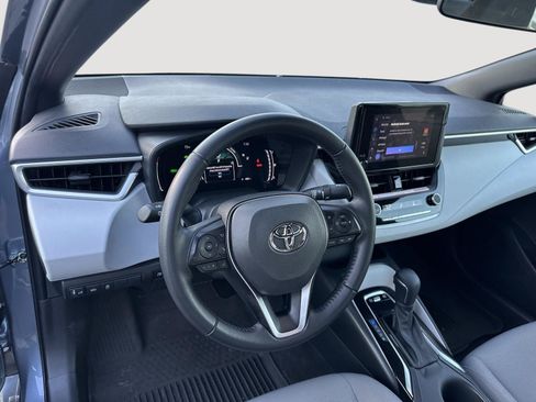 Used 2026 Toyota Corolla SE FWD image 10