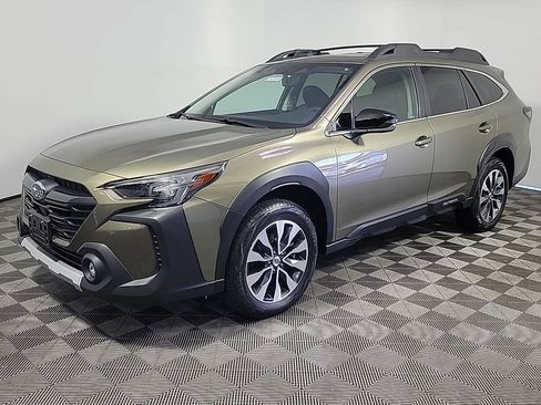 Used 2024 Subaru Outback Limited AWD/4WD image 12