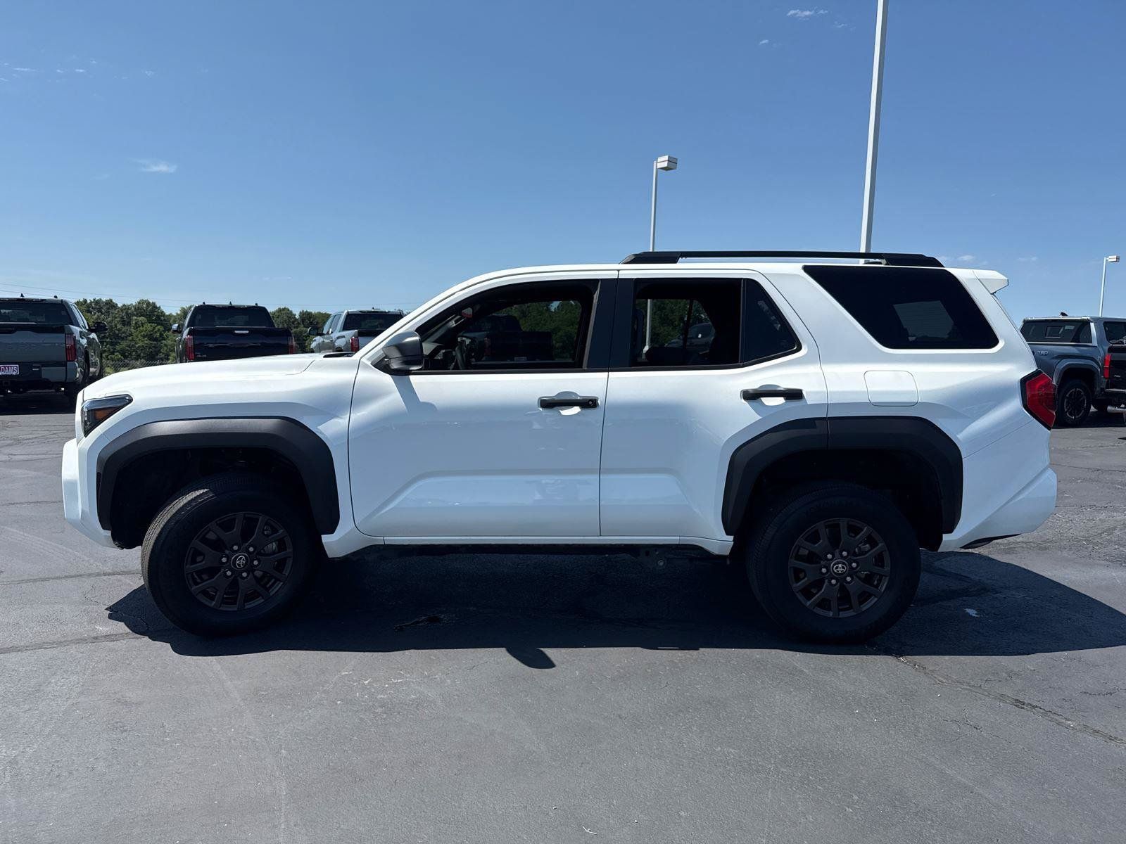 Certified 2025 Toyota 4Runner SR5 AWD/4WD image 5