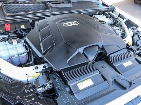 Used 2023 Audi Q7 3.0T Premium Plus image 29