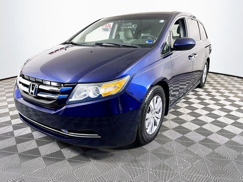 Used 2016 Honda Odyssey SE image 3