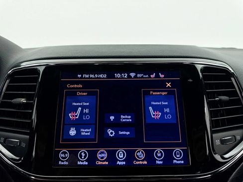 Used 2019 Jeep Grand Cherokee Altitude RWD image 21