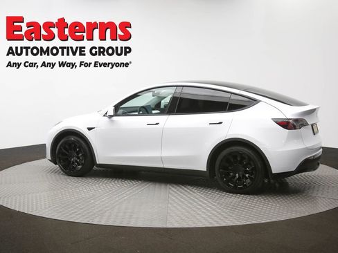 Used 2021 Tesla Model Y Long Range image 59