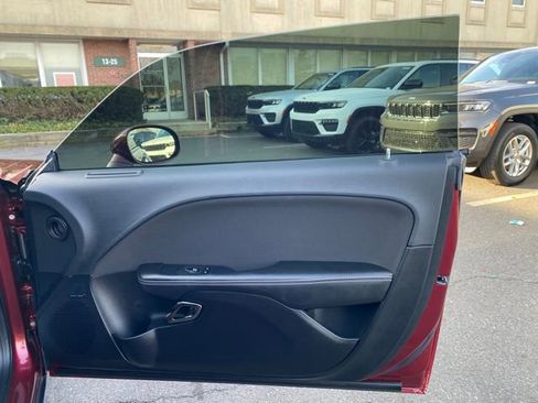 Used 2020 Dodge Challenger SRT Hellcat image 26