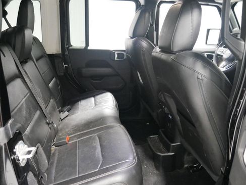 Used 2023 Jeep Wrangler Sahara w/ Cold Weather Group image 26