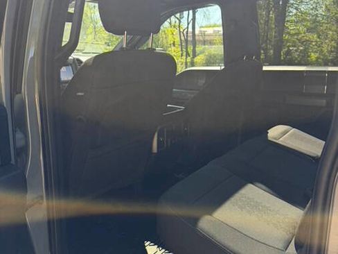 Used 2019 Ford F150 XLT w/ Equipment Group 302A Luxury AWD/4WD image 27