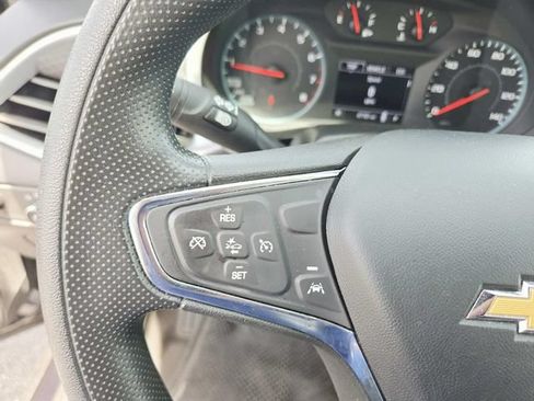 Used 2023 Chevrolet Malibu LT FWD image 16