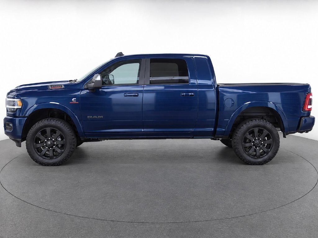 Used 2022 RAM 2500 Laramie w/ Night Edition AWD/4WD image 7