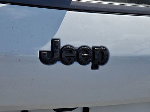 New 2026 Jeep Grand Cherokee L Limited AWD/4WD image 21