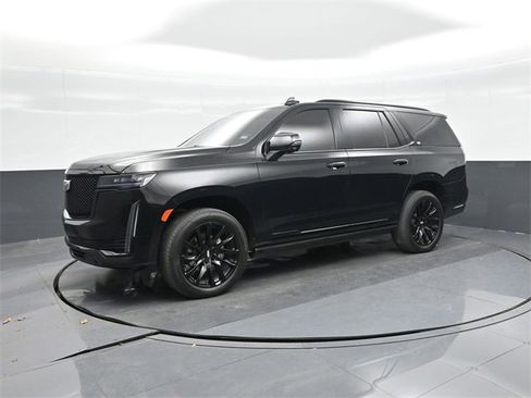 Used 2024 Cadillac Escalade Sport w/ LPO, ONYX Package image 1