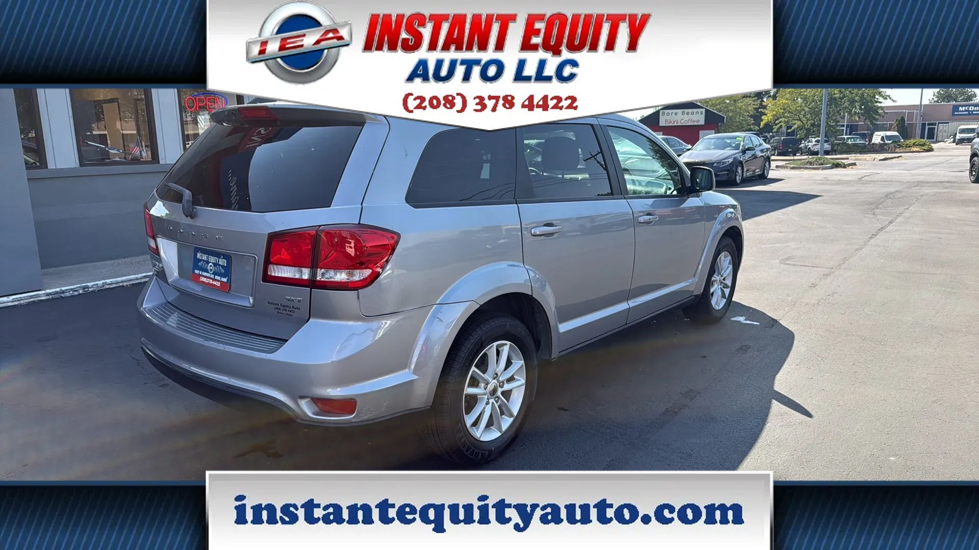 Used 2018 Dodge Journey SXT w/ Connectivity Group FWD image 6