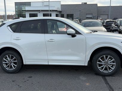 New 2025 MAZDA CX-5 AWD 2.5 S w/ Preferred Package