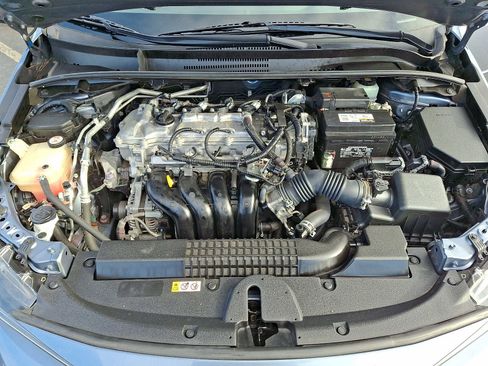 Used 2020 Toyota Corolla LE w/ LE Convenience Package FWD image 26