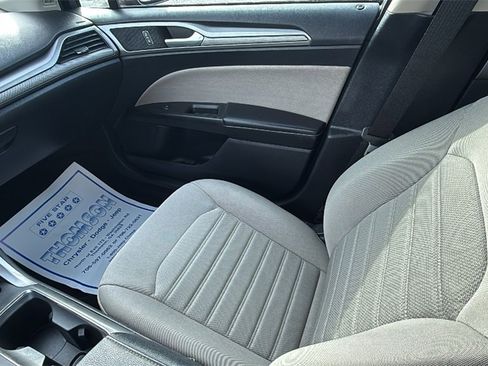 Used 2020 Ford Fusion S image 14