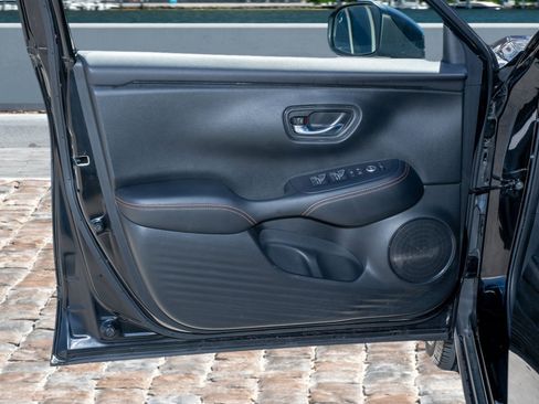 Certified 2023 Honda HR-V Sport image 10