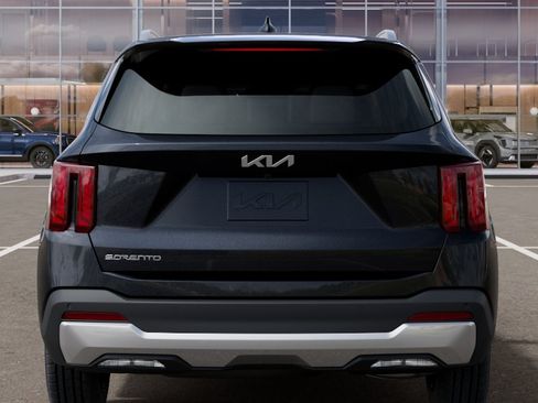 New 2026 Kia Sorento S w/ S Panoramic Sunroof Package FWD image 13