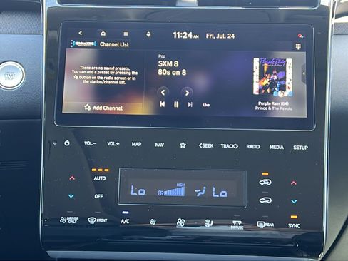 Certified 2023 Hyundai Tucson Limited AWD/4WD image 14