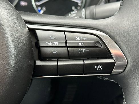 Certified 2025 MAZDA MAZDA3 s FWD image 25