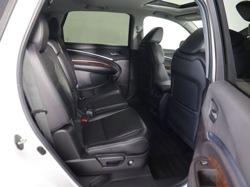 Used 2020 Acura MDX SH-AWD image 22