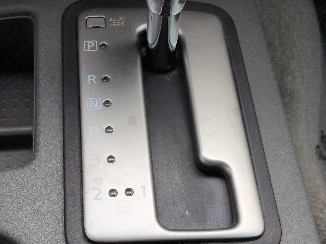 Used 2013 Nissan Frontier SV RWD image 28