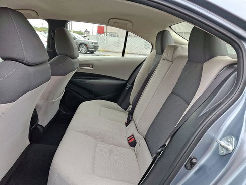 Used 2020 Toyota Corolla LE image 20