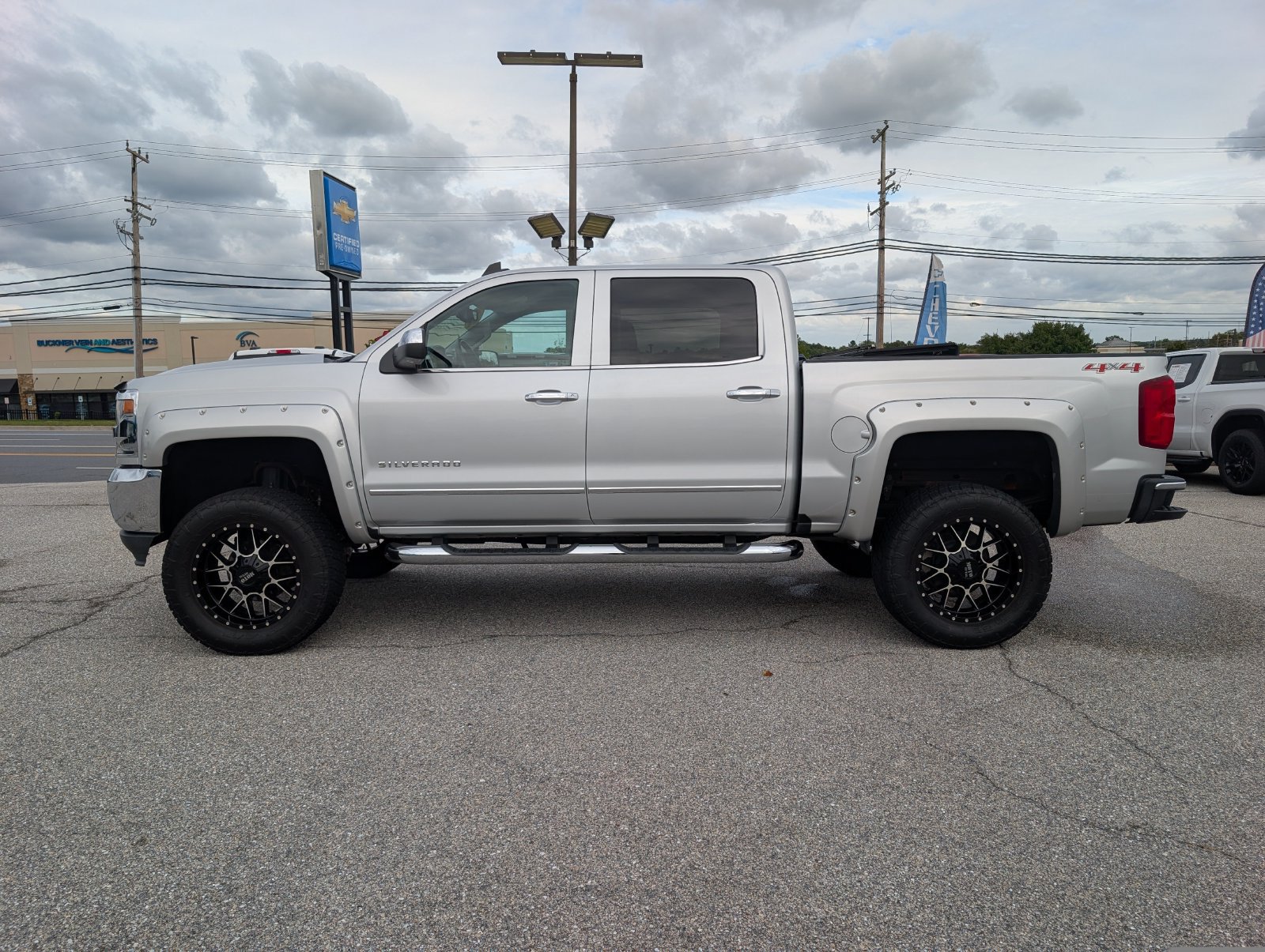 Used 2016 Chevrolet Silverado 1500 LTZ w/ Sport Package AWD/4WD image 6