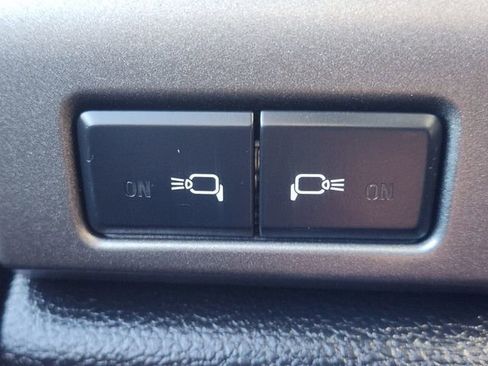 Used 2019 Ford F150 Raptor w/ Equipment Group 802A Luxury image 33