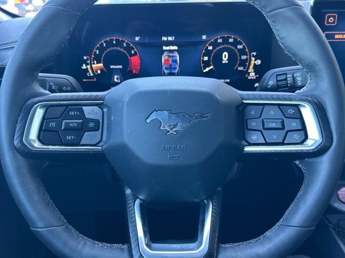 Used 2024 Ford Mustang Coupe RWD image 19