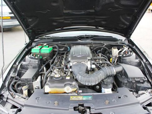 Used 2009 Ford Mustang GT Premium image 32