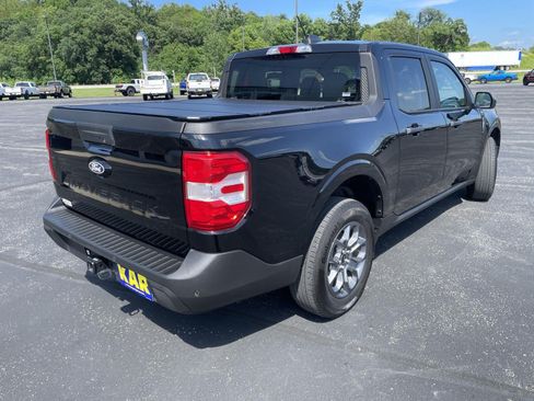 Used 2025 Ford Maverick XLT w/ Equipment Group 301A AWD/4WD image 9